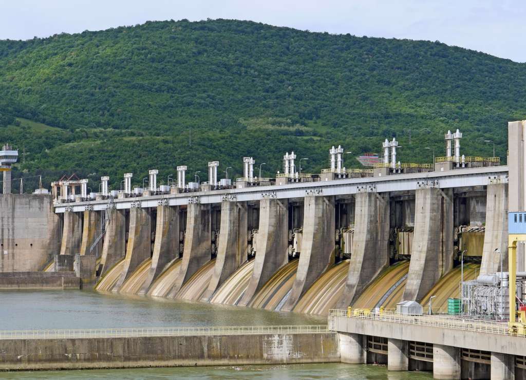 dam water storage