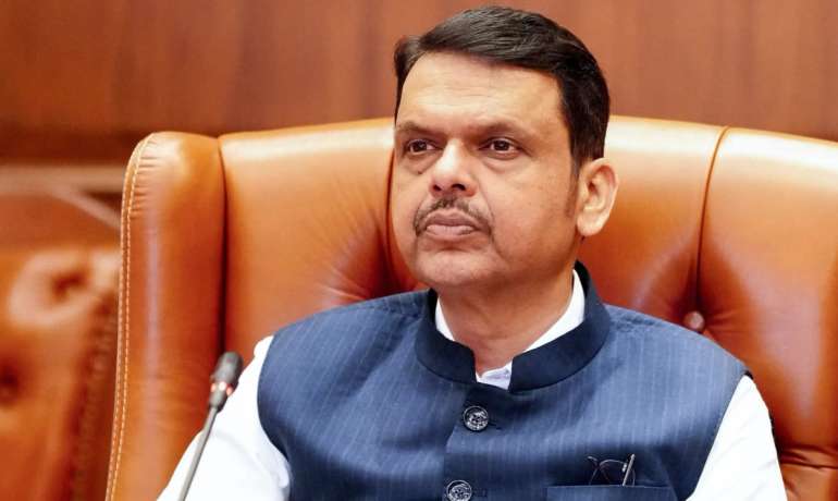 ११ कोटी वृक्ष लागवडीचे उद्दिष्ट पूर्ण करण्यासाठी नियोजन करावे – मुख्यमंत्री देवेंद्र फडणवीस